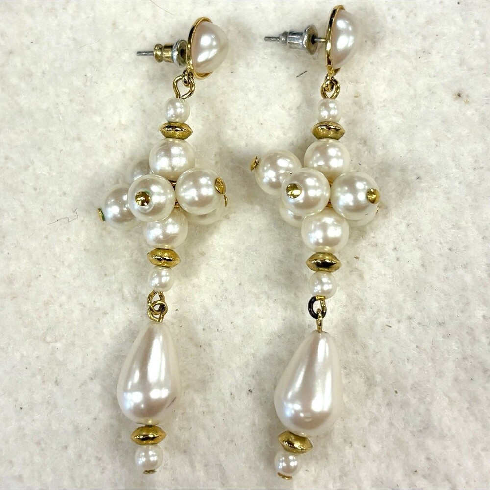 Vintage Pearl Cluster Teardrop Dangle Post Pierced Earrings Bridal Gold Tone